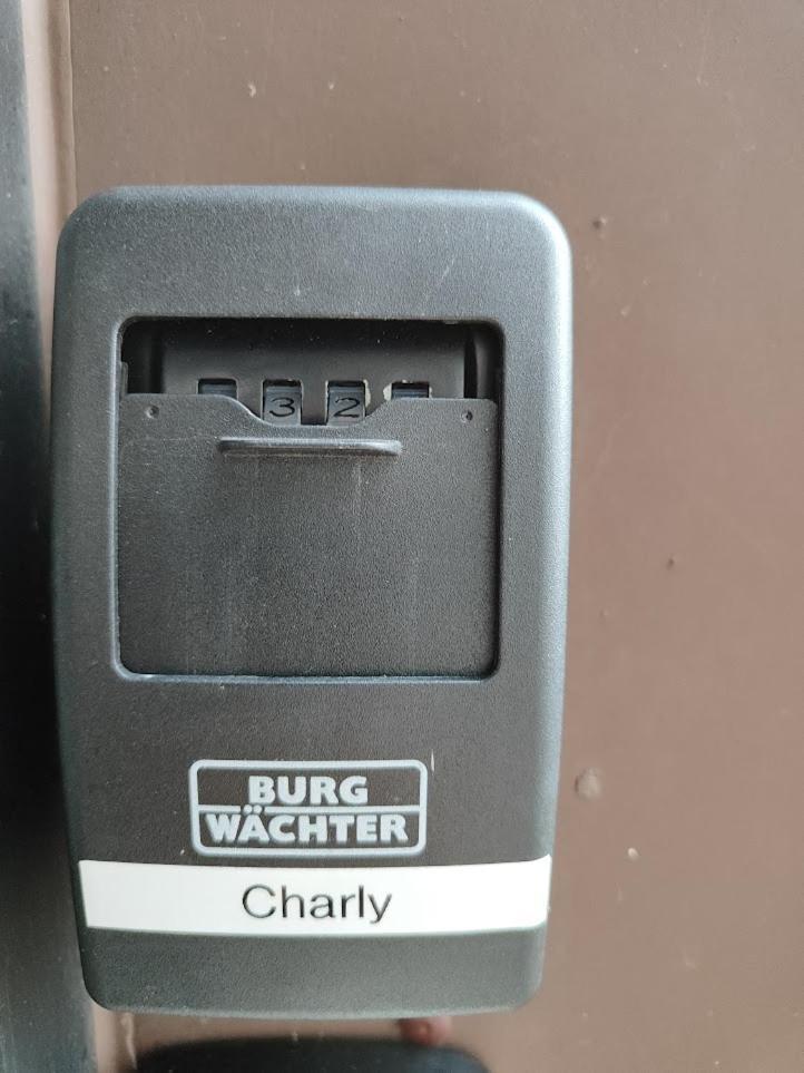 Gemuetliche Wohnung "Charly" Zum Wohlfuehlen Zu Allem Gut Angebunden Paderborn Dış mekan fotoğraf
